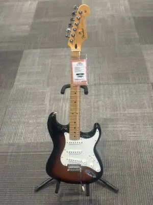 FENDER PLAYER STRAT MN 3TSB 2